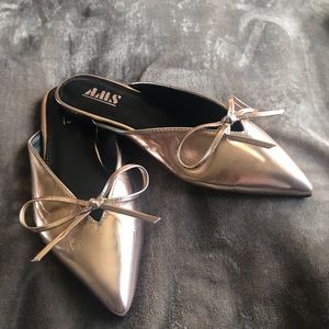 Faux Leather Metallic Bow-Front Mules